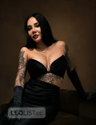 Escorts Ottawa, Ontario EᗰᑭᖇESS
