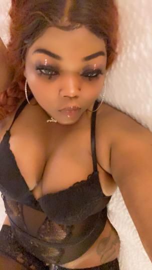 Escorts Rockford, Illinois 💕HEY MY NAME IS ANGEL💦💦💦 LET ME PUT MY BIG BUTT ON YOU 💕