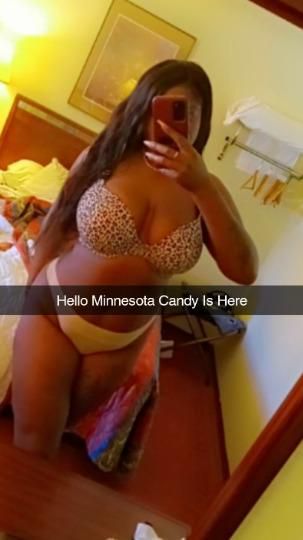 Escorts Mankato, Minnesota A Goddess Touched Down🛩In Your City💫Lets Get Acquainted 💋👋🏽AfroLatina Curvy Babe🇳🇬🇵🇦I Aim To Please So Let Me Show You💋💋