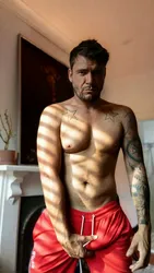 Escorts Sydney, Australia Axel_Trade