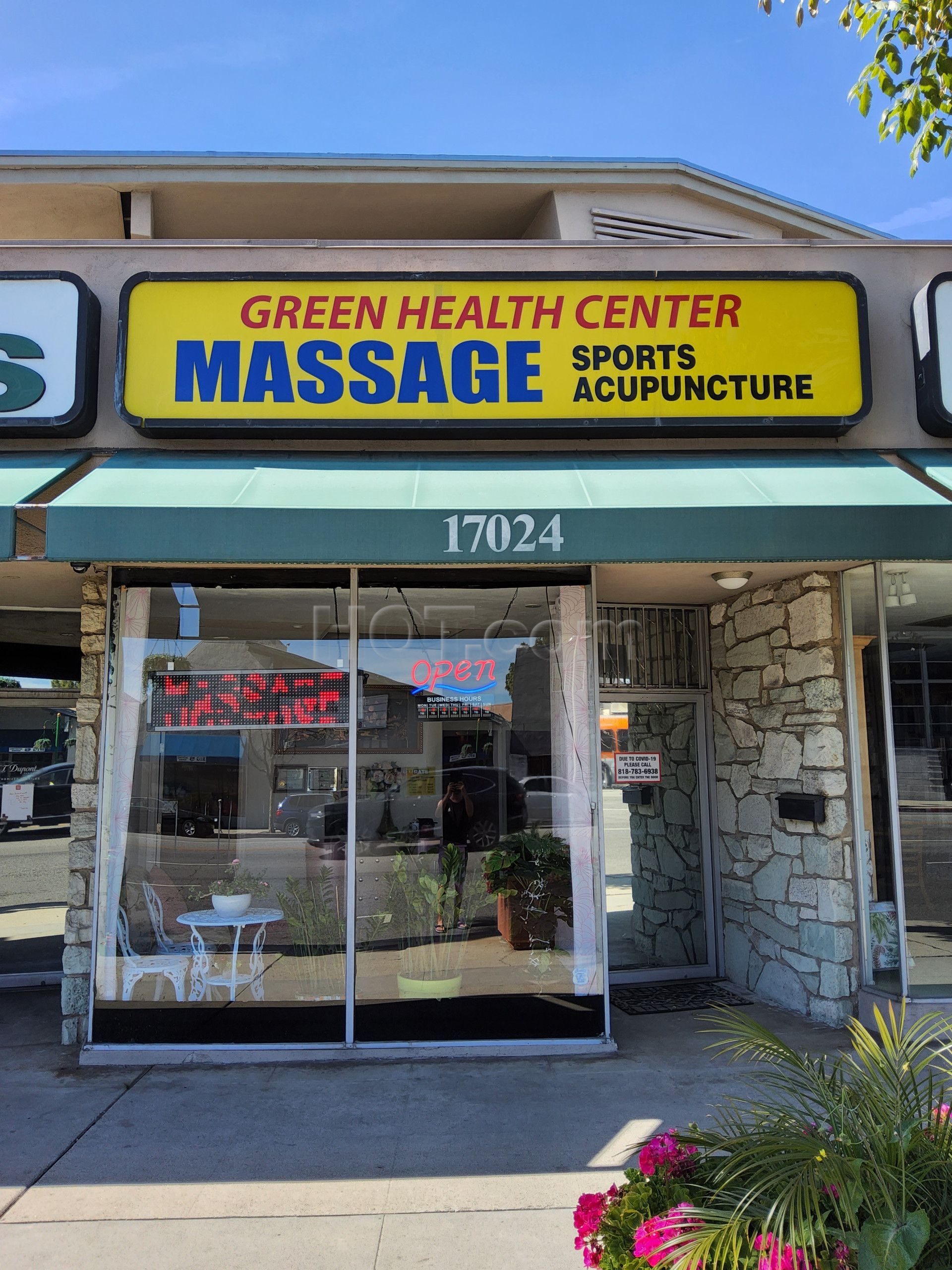 Encino, California Green Health Center Massage