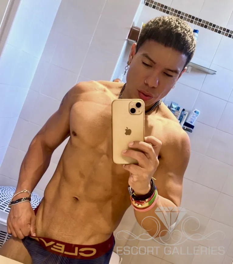 Escorts Berlin, Germany null