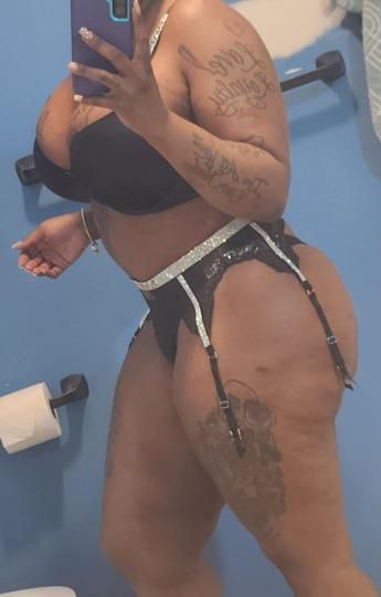 Escorts Detroit, Michigan Ms. Juicy