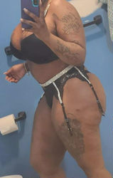 Escorts Detroit, Michigan Ms. Juicy