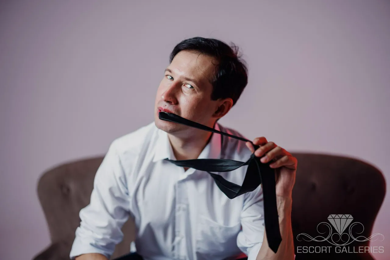 Escorts Saint Petersburg, Russia Alex