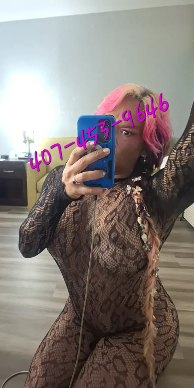 Escorts Tampa, Florida Kamilia De la Cruz
