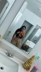 Escorts Tampa, Florida Xiomara