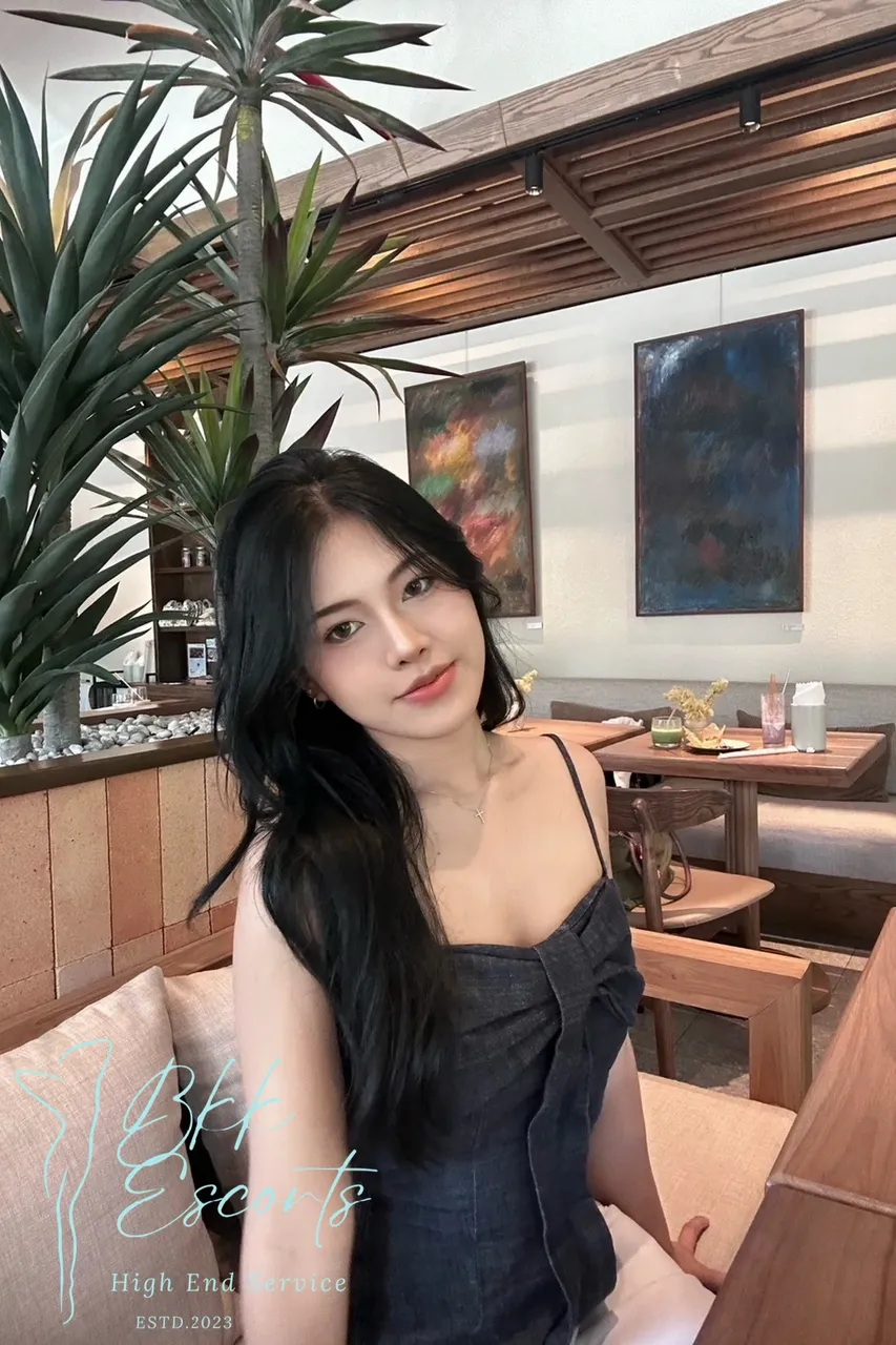 Escorts Bangkok, Thailand Moxy