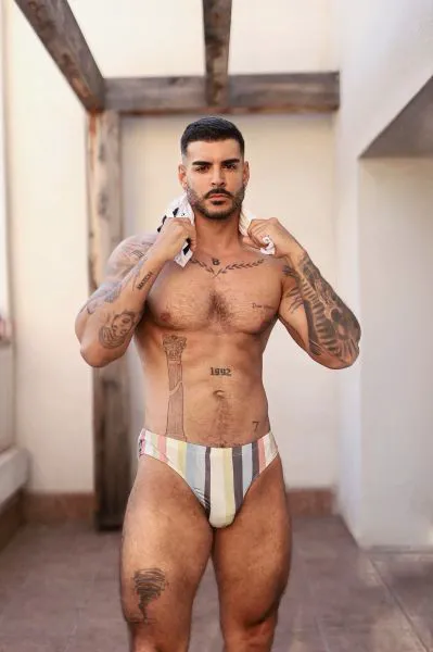 Escorts Madrid, Spain ThiagoBloom