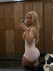 Escorts Knoxville, Tennessee 🥰THERAPIST FOR MATURED MEN & EROTIC SESSIONS 🔞