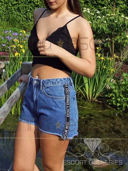 Escorts Koeln, Germany Katja