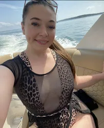 Escorts Savannah, Georgia ❤️IM DOWN FOR MASSAGE AND BODYRUBS🥰LICENSED AND DISCREET MASSAGE THERAPISTHUN: 