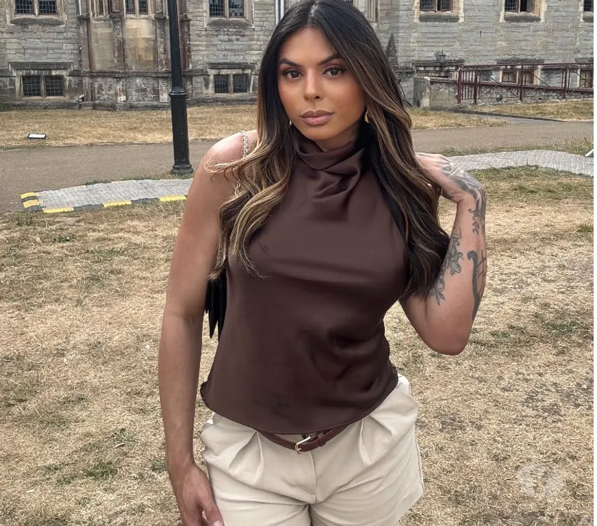 Escorts Glasgow, Scotland TS EMILY - TOP NUMBER 01