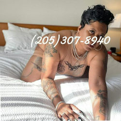 Escorts Birmingham, Alabama 🚘 OUTCALLS 🚘 All Outcalls Require A Deposit!! 😈 Big Booty Mamma 🫦 Beautiful Mature Thick Sexy Woman 🫦