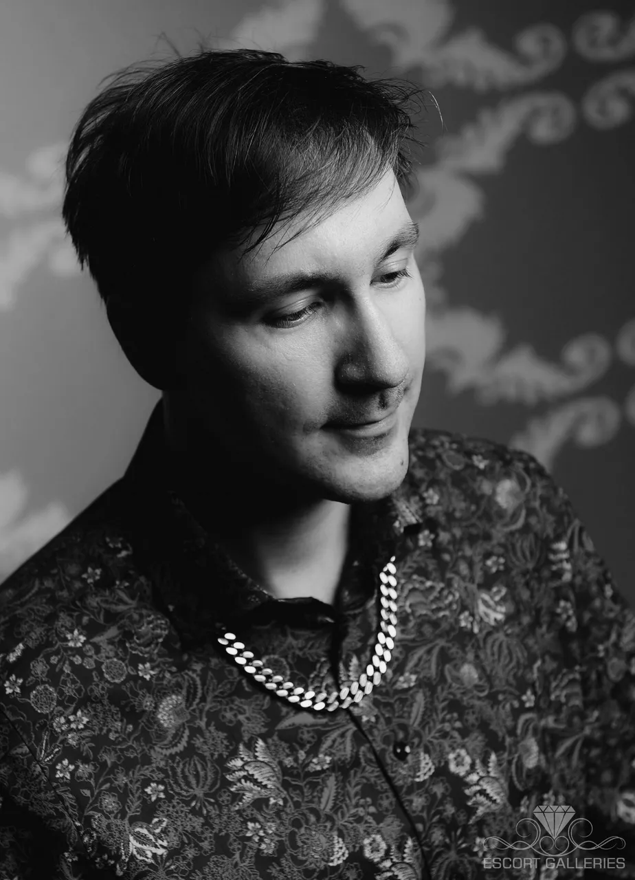 Escorts Dresden, Germany Roberto