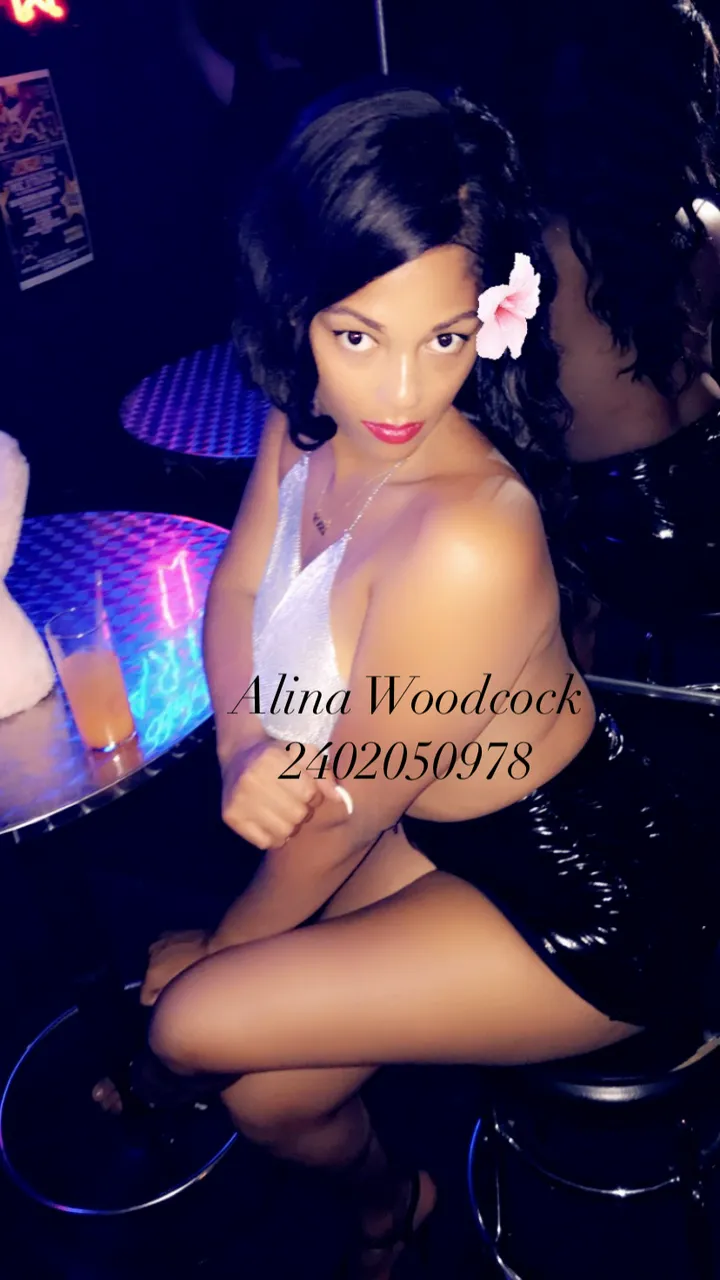 Escorts Springfield, Massachusetts Thick Shemale Mami