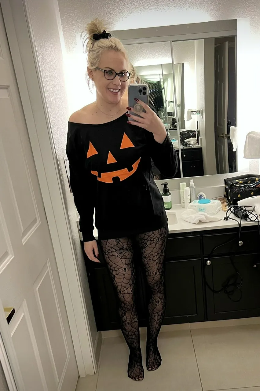 Escorts Cincinnati, Ohio Sophia Rose