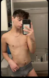 Escorts Oklahoma City, Oklahoma Sexy twink