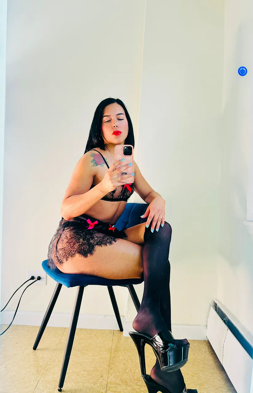 Escorts Queens, New York 🍆💦ISHA🍑👅