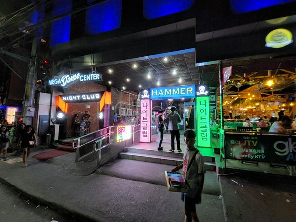 Night Clubs Angeles City, Philippines Hammer Nightclub