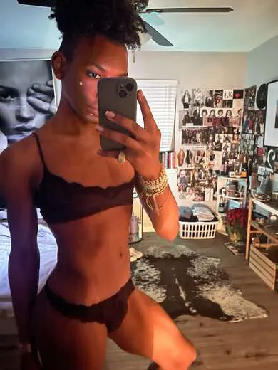 Escorts Houston, Texas AVAILABLE NOW