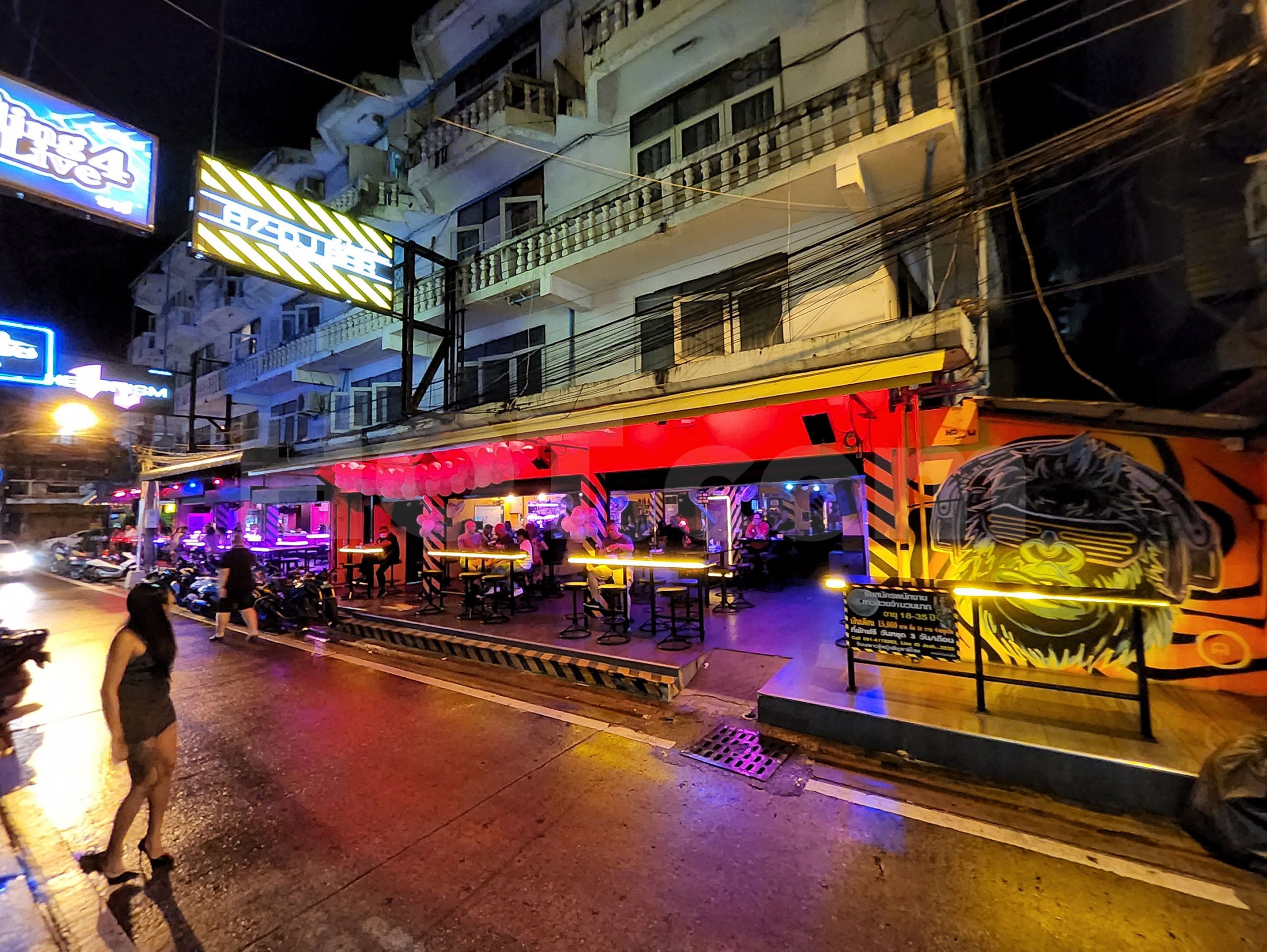 Pattaya, Thailand A7-Dj Bar