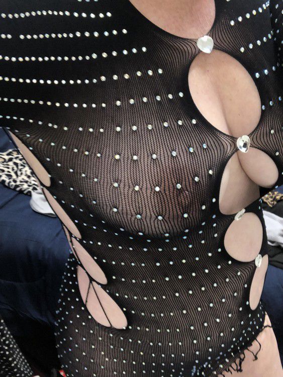 Escorts Redding, California IndicaFlowerz