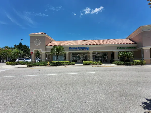 Massage Parlors Estero, Florida Hand and Stone Facial Spa