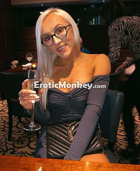 Escorts Clarksville, Tennessee Regina Alexandra