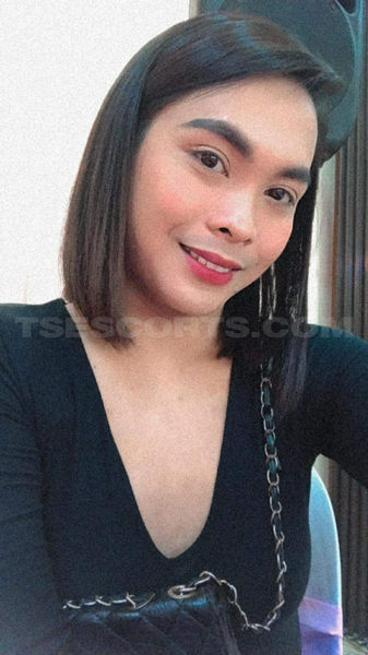 Escorts Makati City, Philippines Paola