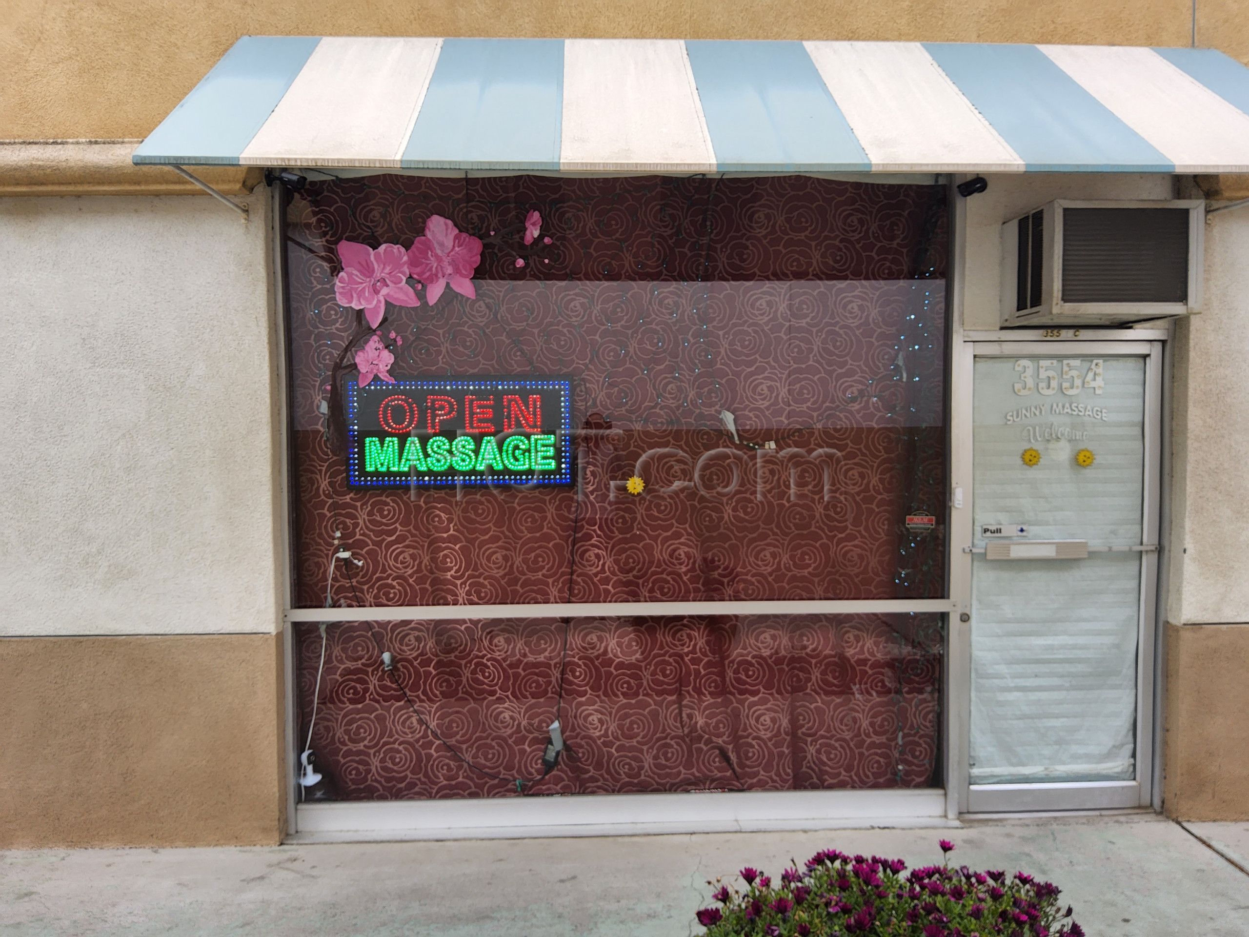 Santa Maria, California Sunny Massage