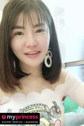 Escorts Bangkok, Thailand Awesome Adult Escort Yahoo GFE Receiving Golden Shower