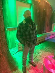 Escorts Ocala, Florida RedneckMan