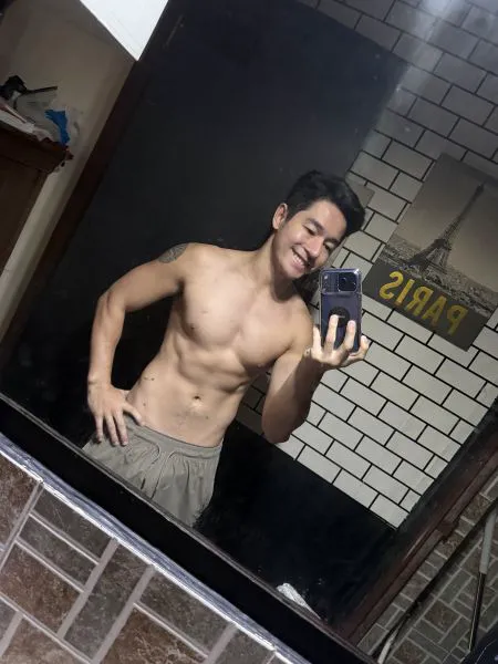 Escorts Manila, Philippines PrettyBoiSimon