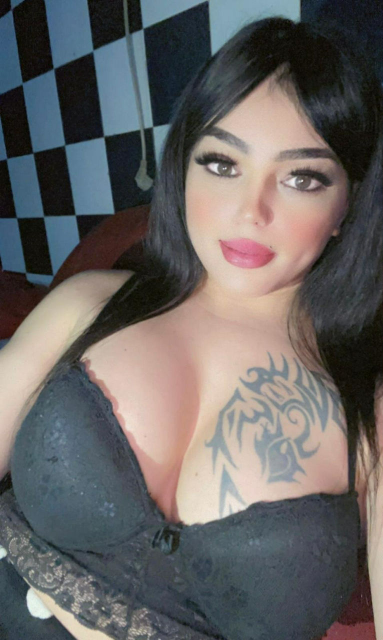 Escorts Jeddah, Saudi Arabia big dick .ملكه. دينا.big ass