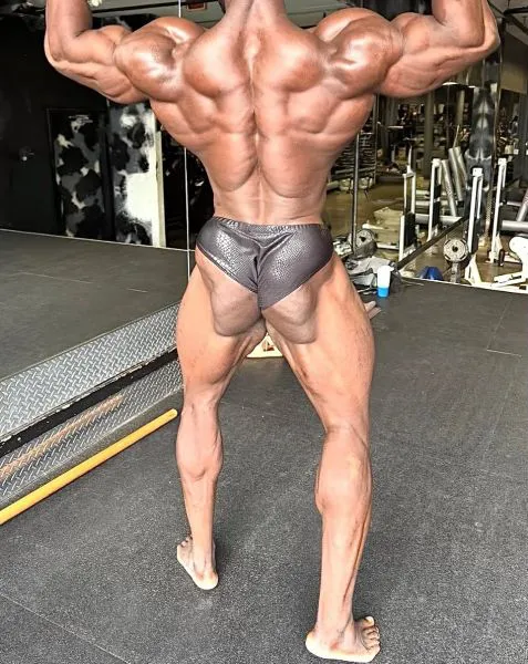 Escorts Montreal, Quebec Jamesfit