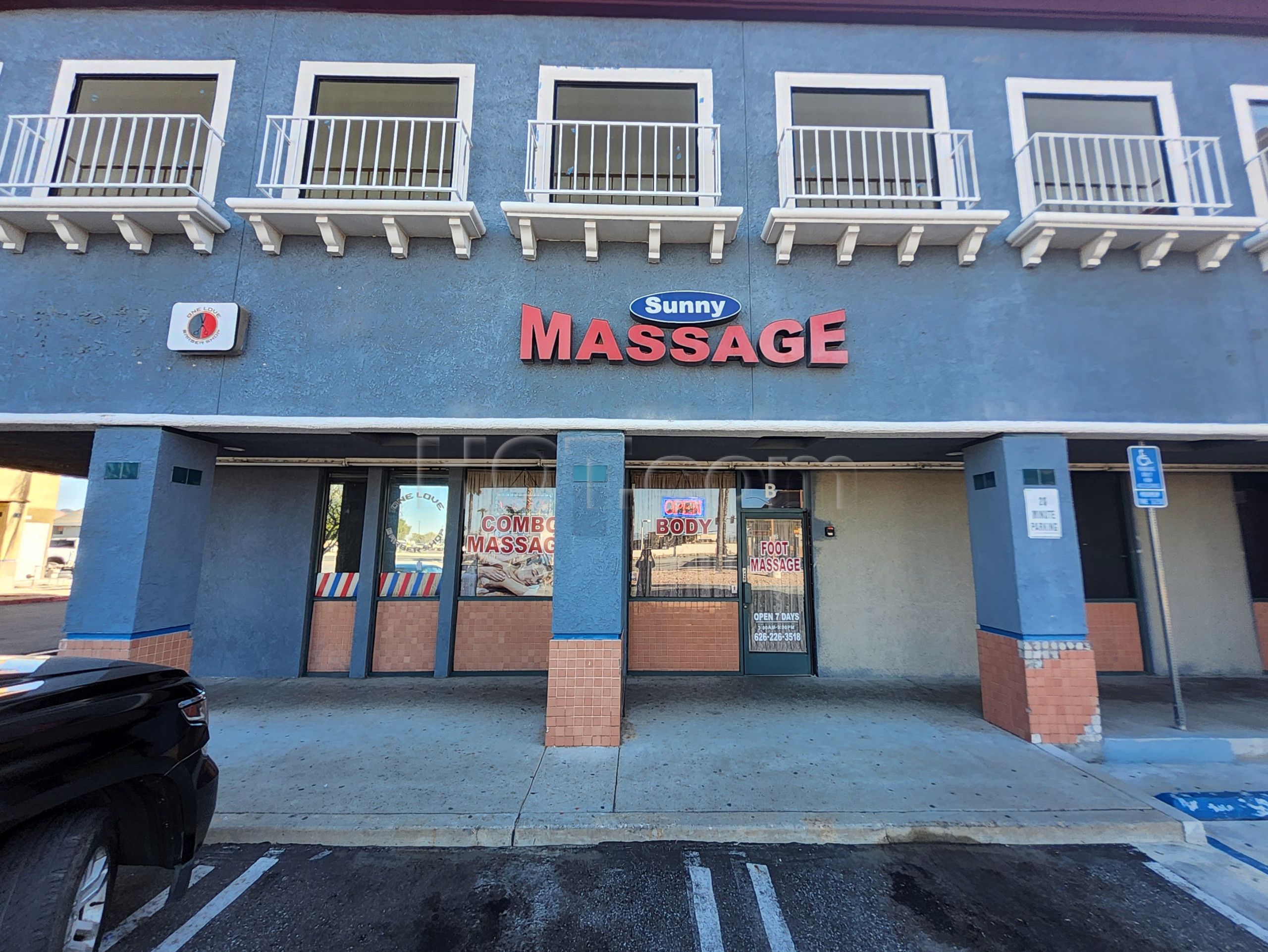 Moreno Valley, California Sunny Massage