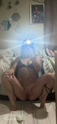 Escorts Peterborough, Ontario come play tonight only xx TIGHT WET & HORNY