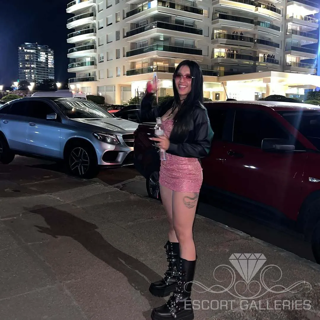 Escorts Alexandria, Egypt null