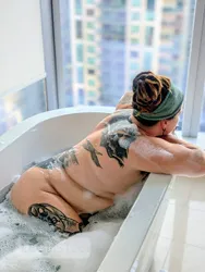 Escorts London, Ontario Betty Smith