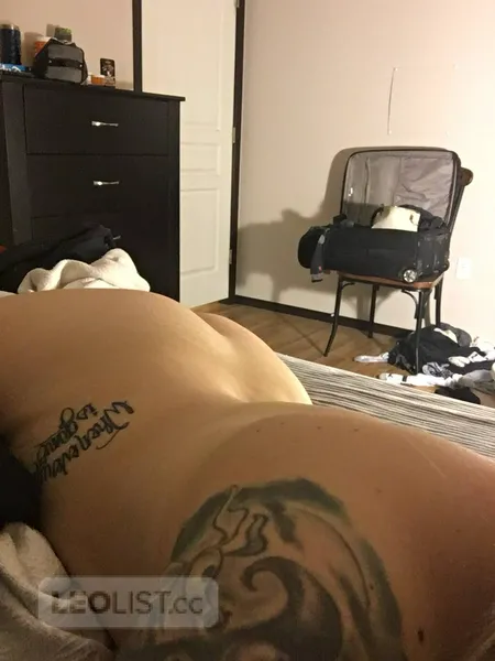 Escorts Fort St. John, British Columbia Krystal Leigh