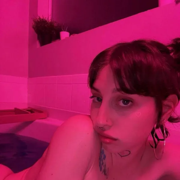 Escorts Medicine Hat, Alberta MELODY | Available and Responsible, Incall & Outcall, Call me or Text