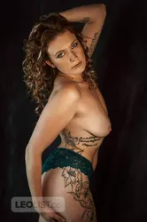 Escorts Red Deer, Alberta 150 hh 250 hr Beautiful babe come play