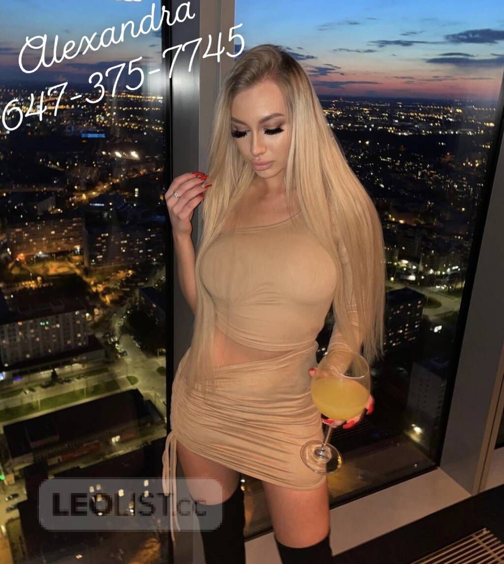 Escorts Kelowna, British Columbia ➼NEW•SEXY BLONDiE★iN&OUT★