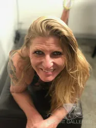 Escorts Denver, Colorado null