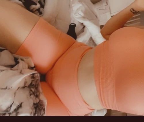 Escorts Orlando, Florida Blonde beauty visiting this weekend 🥰 taking appts