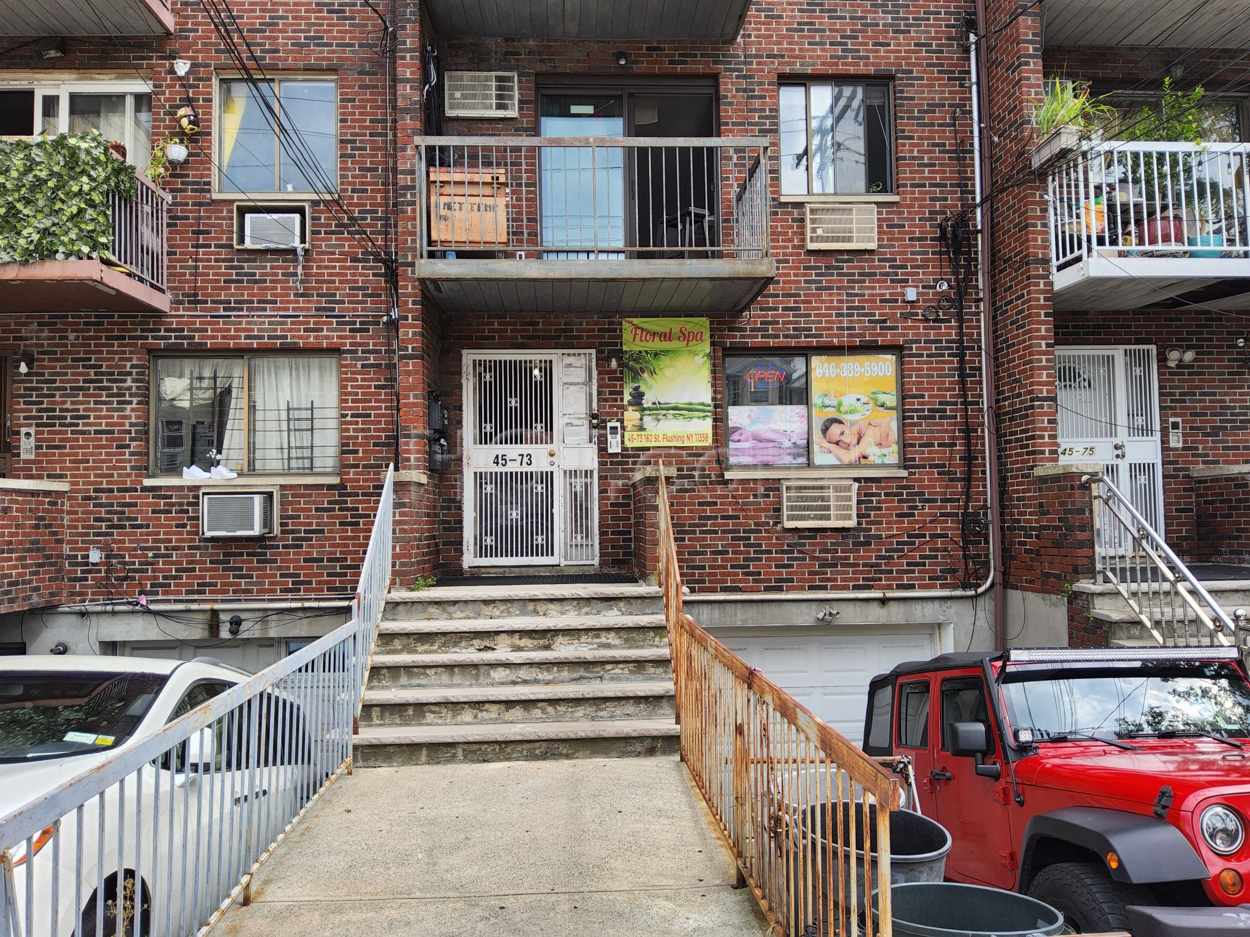 Flushing, New York Floral Spa