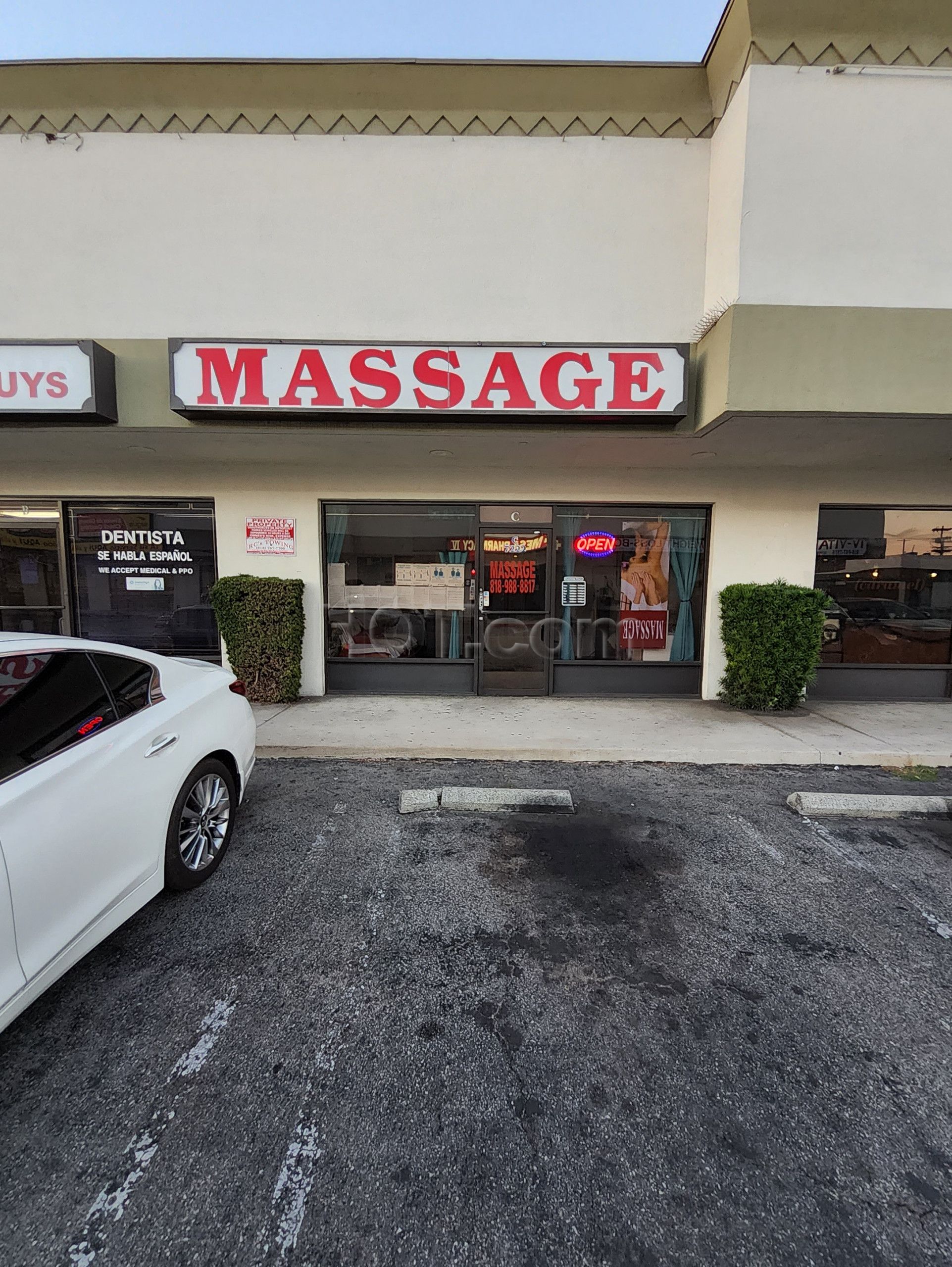 Van Nuys, California Sun Beauty Spa