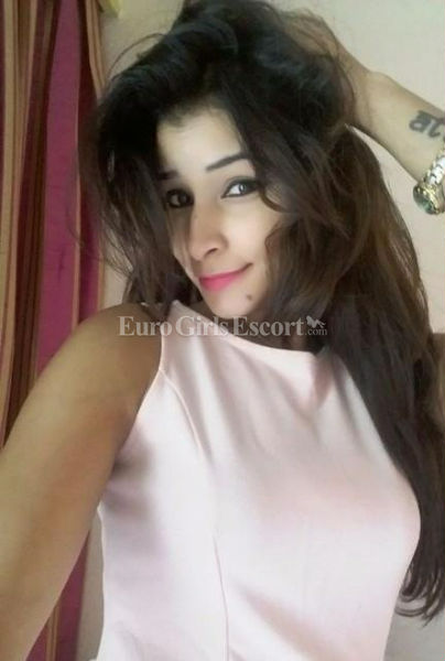 Escorts Goa Velha, India Jasmin