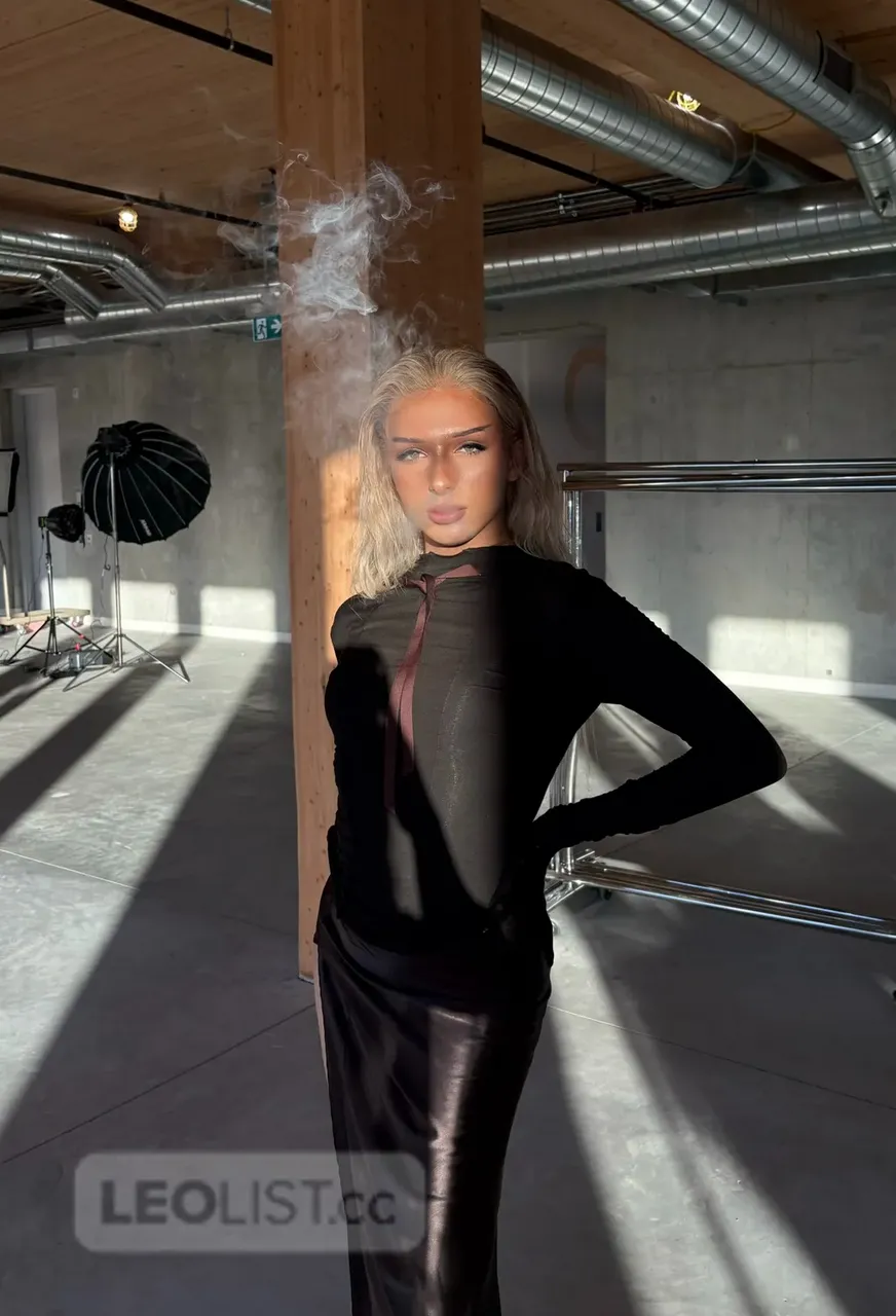 Escorts Toronto, Ontario Zara
